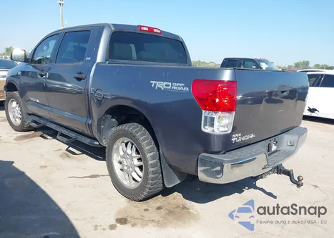 2010 Toyota Tundra Grade 4.6L V8 z USA, uszkodzony, nr VIN 5TFEM5F18AX009190